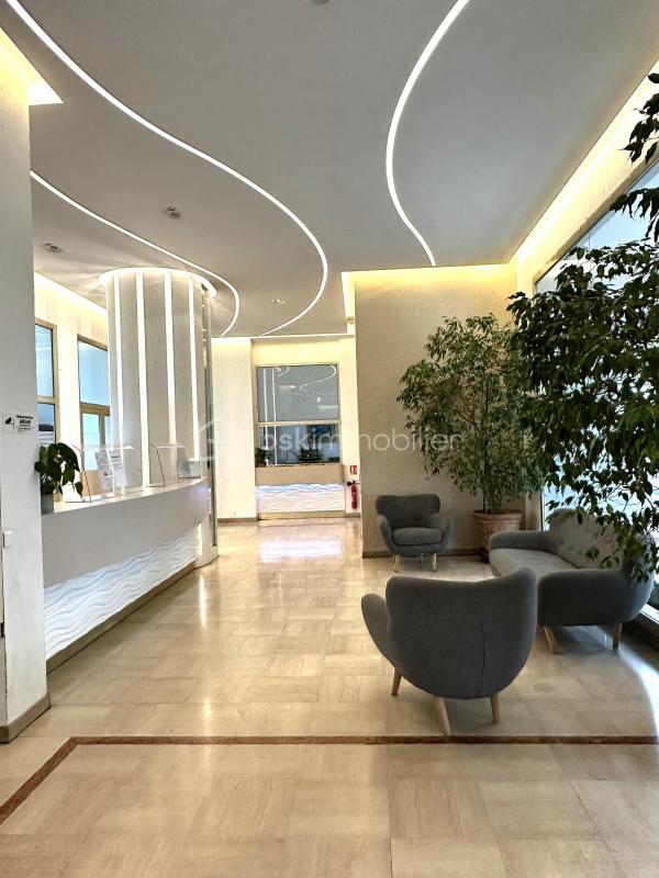 Studio - 24 m² - 1 pièce