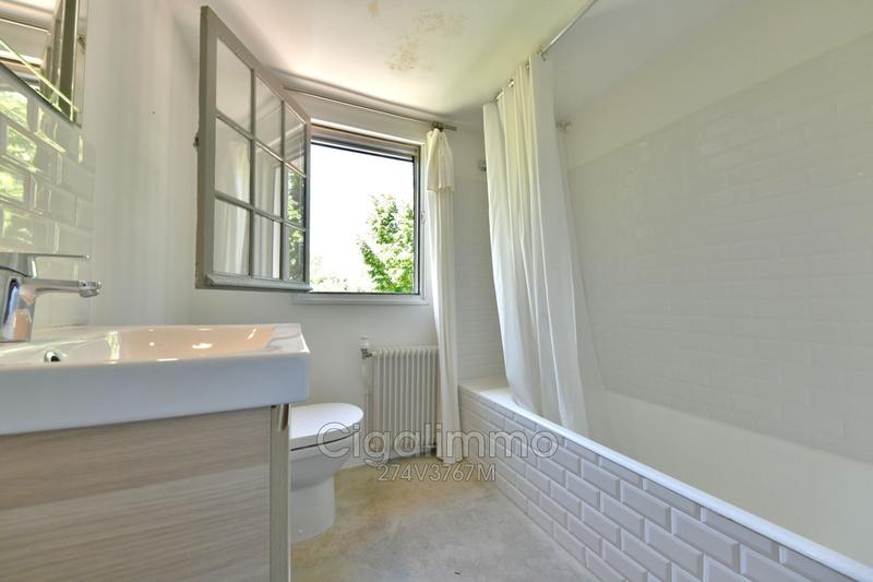 Maison en pierre - 90 m² - 4 pièces