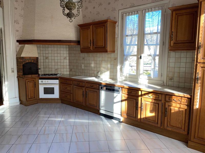 Maison de maîtres - 277 m² - 22 pièces