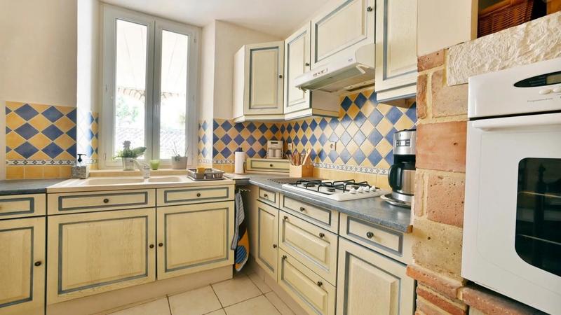 Maison en pierre - 140 m² - 5 pièces