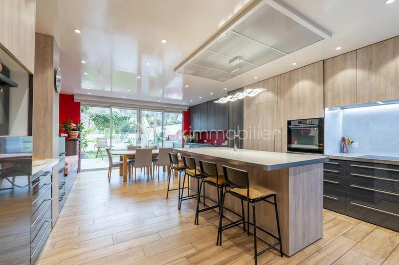 Maison de ville - 144 m² - 6 pièces