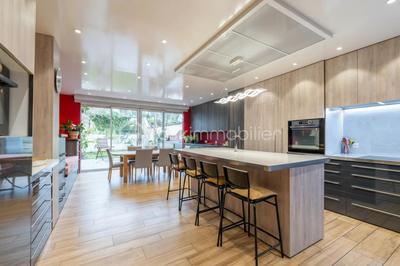 Maison de ville - 144 m² - 6 pièces