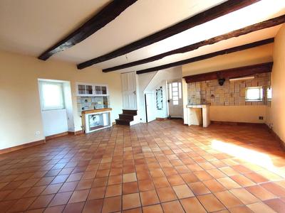Maison - 92 m² - 4 pièces