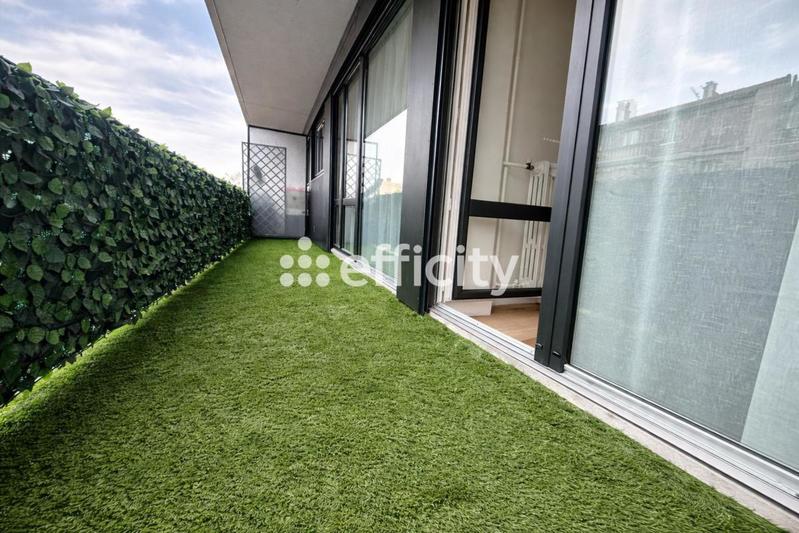 Appartement - 45 m² - 2 pièces