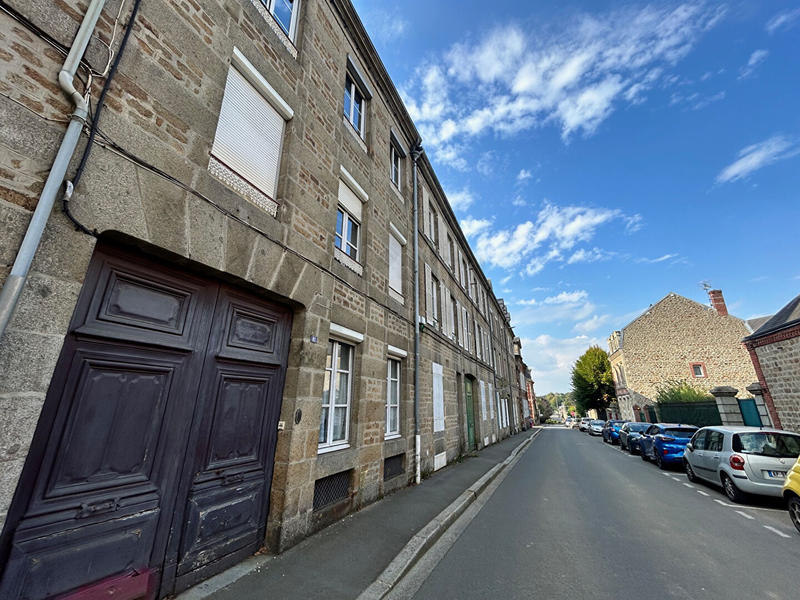 Immeuble - 8 pièces