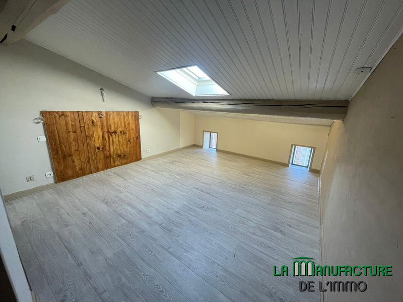 Appartement - 81 m² - 3 pièces
