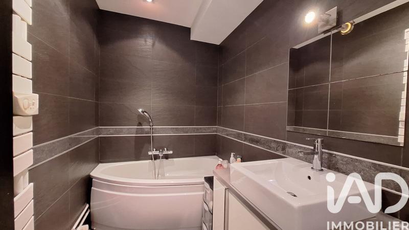 Appartement - 125 m² - 6 pièces