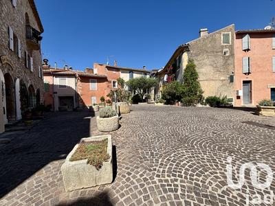 Maison de village - 140 m² - 5 pièces