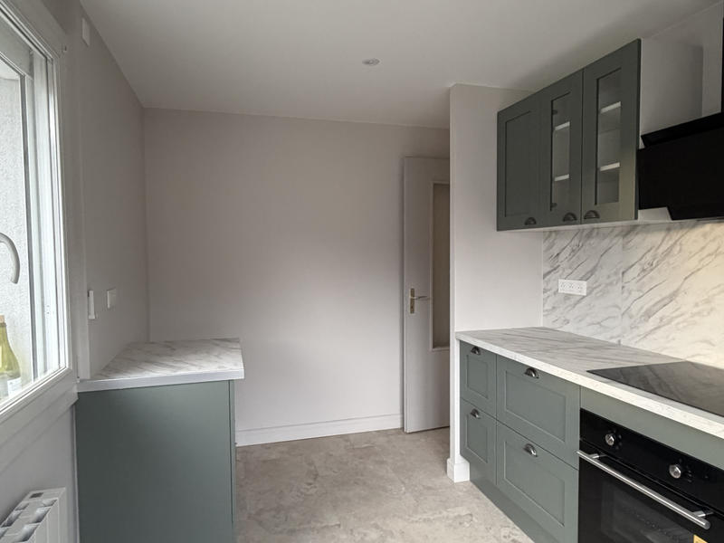 Appartement - 98 m² - 4 pièces