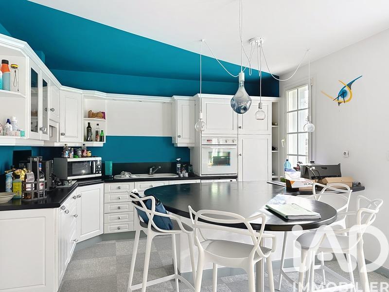 Maison - 150 m² - 4 pièces