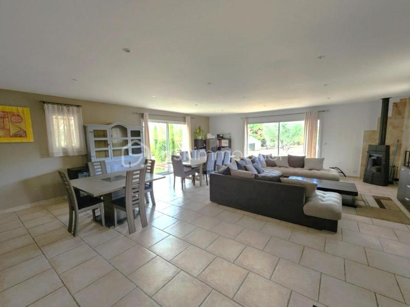 Villa - 183 m² - 5 pièces