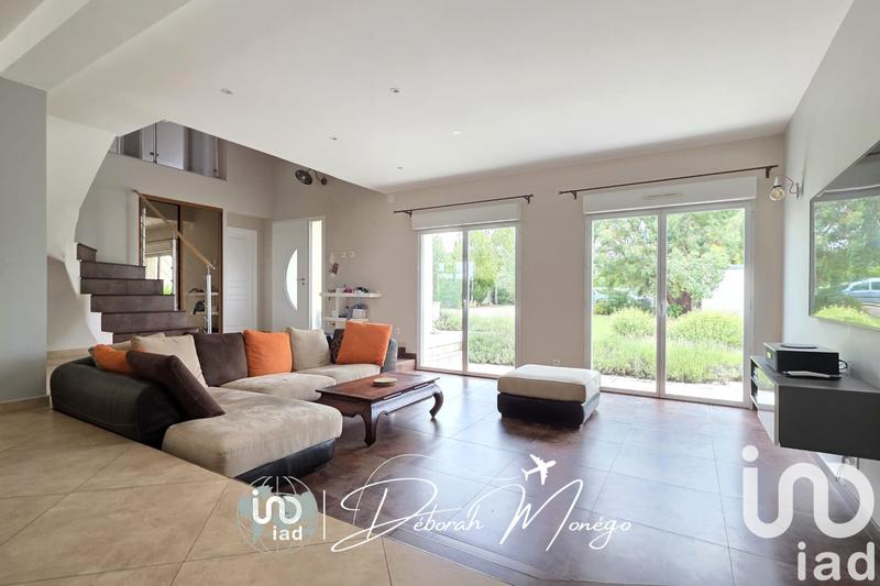 Maison - 195 m² - 8 pièces