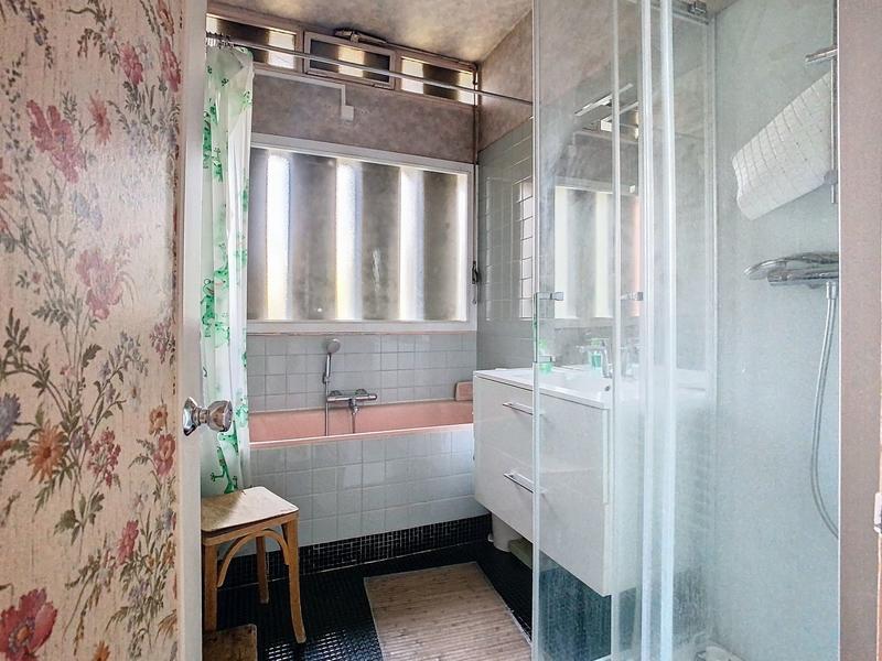 Maison - 200 m² - 7 pièces