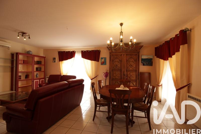 Maison - 110 m² - 5 pièces