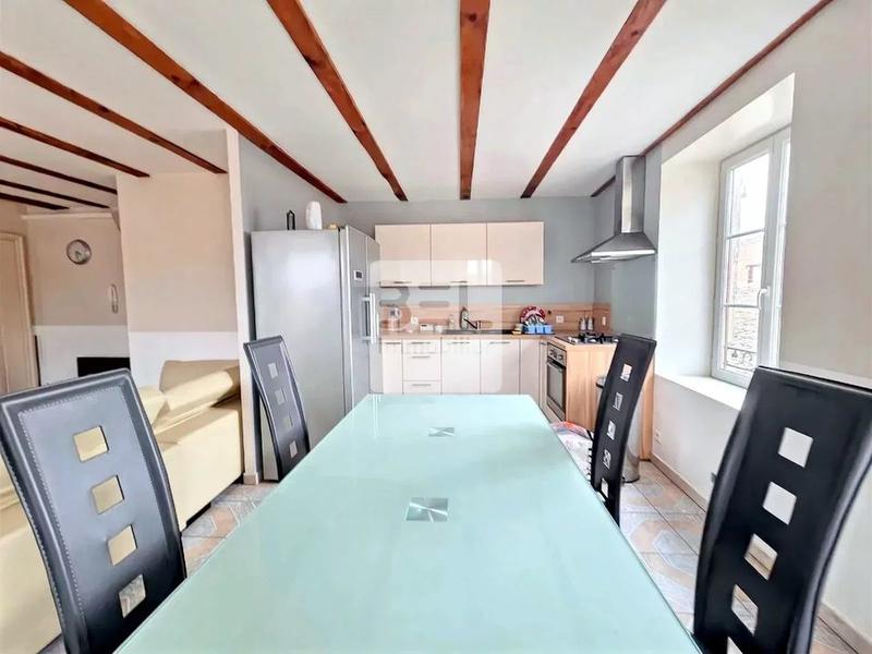 Immeuble - 255 m² - 10 pièces