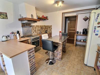 Maison - 175 m² - 7 pièces