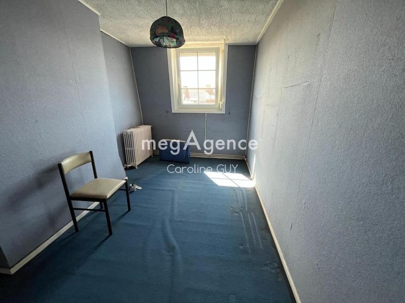 Maison - 203 m² - 8 pièces