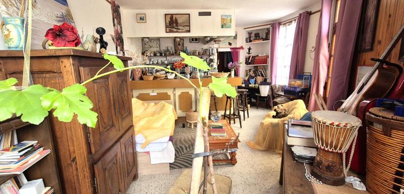 Immeuble - 200 m² - 9 pièces