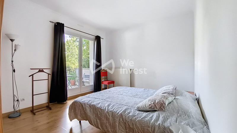 Maison - 295 m² - 10 pièces