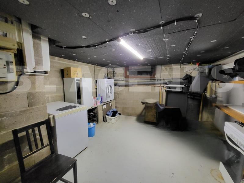 Maison traditionnelle - 91 m² - 5 pièces