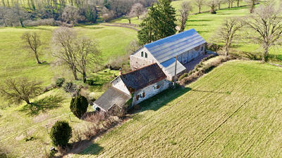 Propriété - 600 m² - 10 pièces