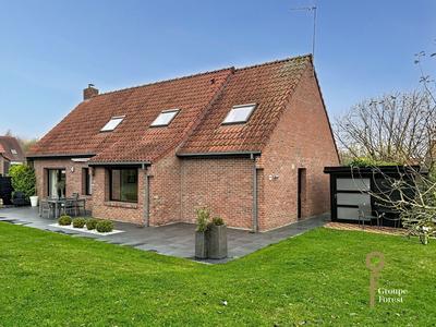 Maison - 139 m² - 6 pièces