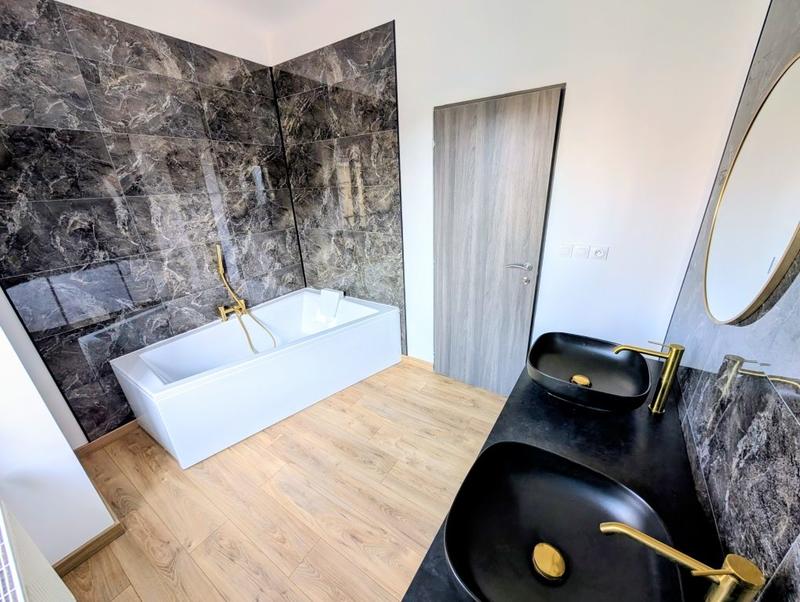 Maison - 112 m² - 5 pièces