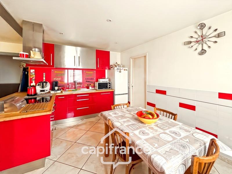 Maison - 88 m² - 5 pièces