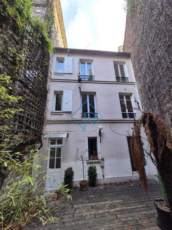 Maison - 158 m² - 5 pièces