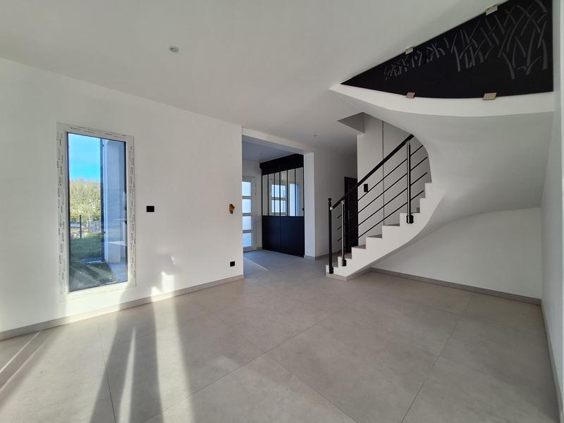 Maison contemporaine - 150 m² - 6 pièces