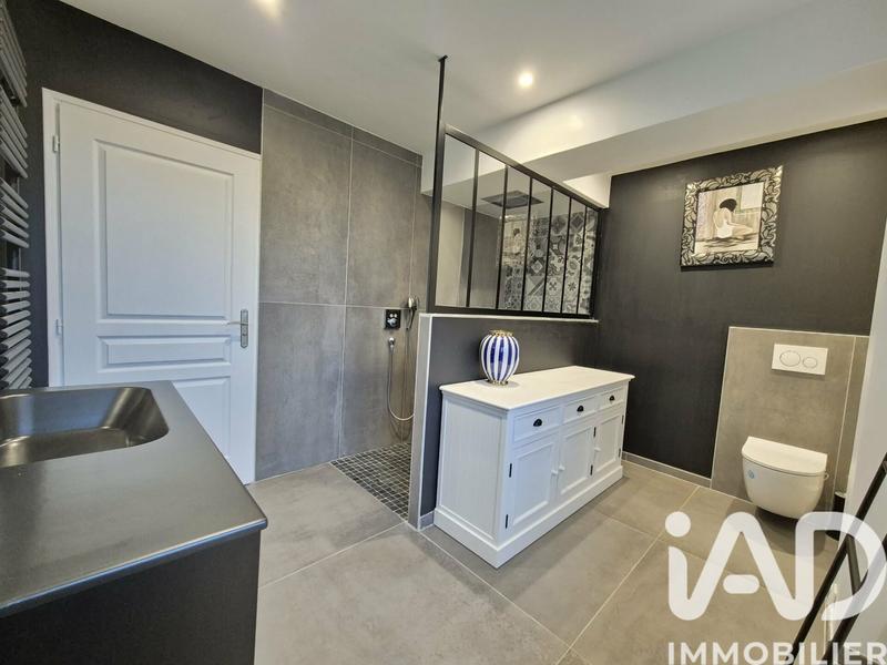 Maison - 159 m² - 6 pièces