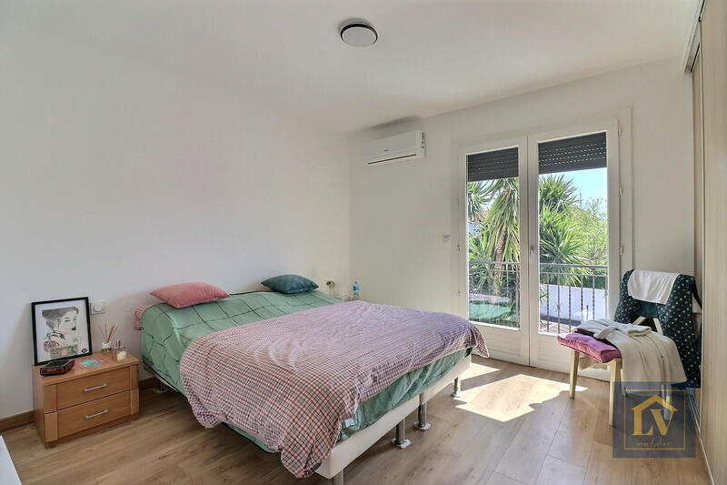 Villa - 152 m² - 6 pièces