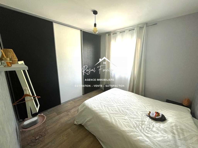 Maison - 151 m² - 8 pièces