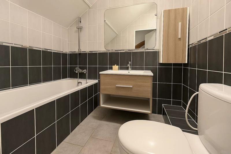 Maison - 138 m² - 8 pièces