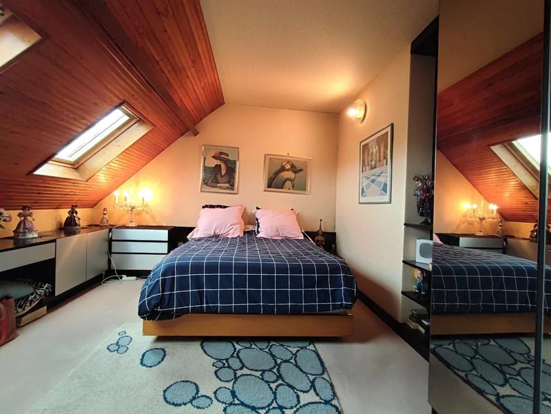 Maison - 200 m² - 10 pièces