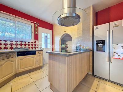 Maison - 170 m² - 7 pièces