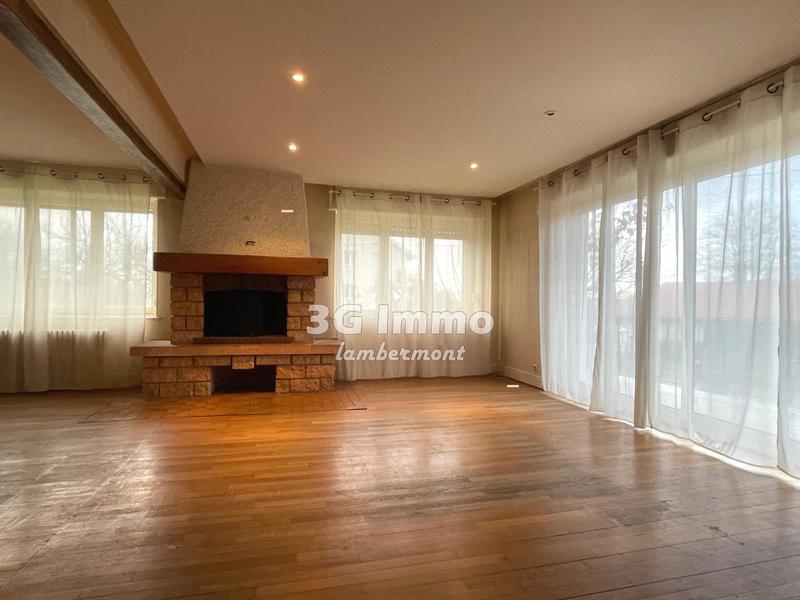 Maison - 170 m² - 8 pièces