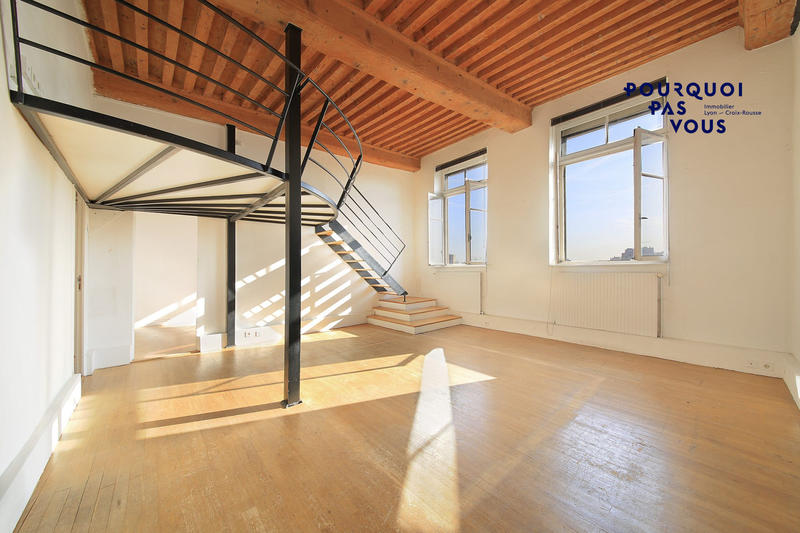 Appartement - 115 m² - 5 pièces