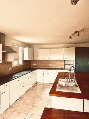 Maison - 147 m² - 7 pièces