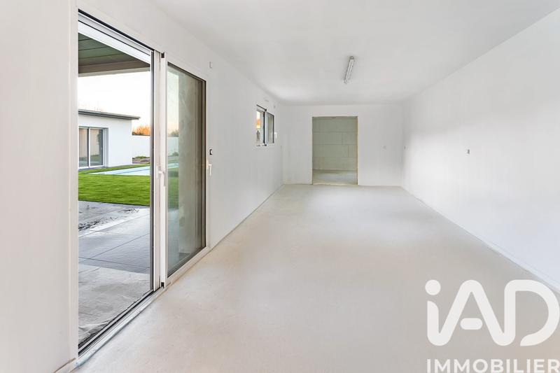 Maison - 257 m² - 8 pièces