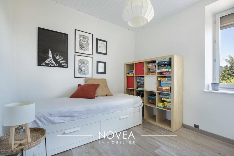 Maison ancienne - 245 m² - 8 pièces