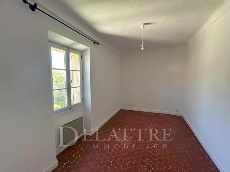 Villa - 100 m² - 5 pièces