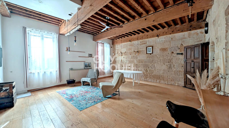 Maison - 145 m² - 5 pièces