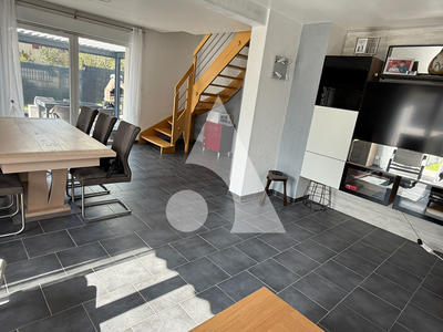 Maison - 149 m² - 7 pièces