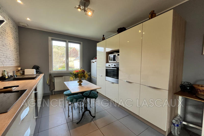 Maison - 149 m² - 6 pièces