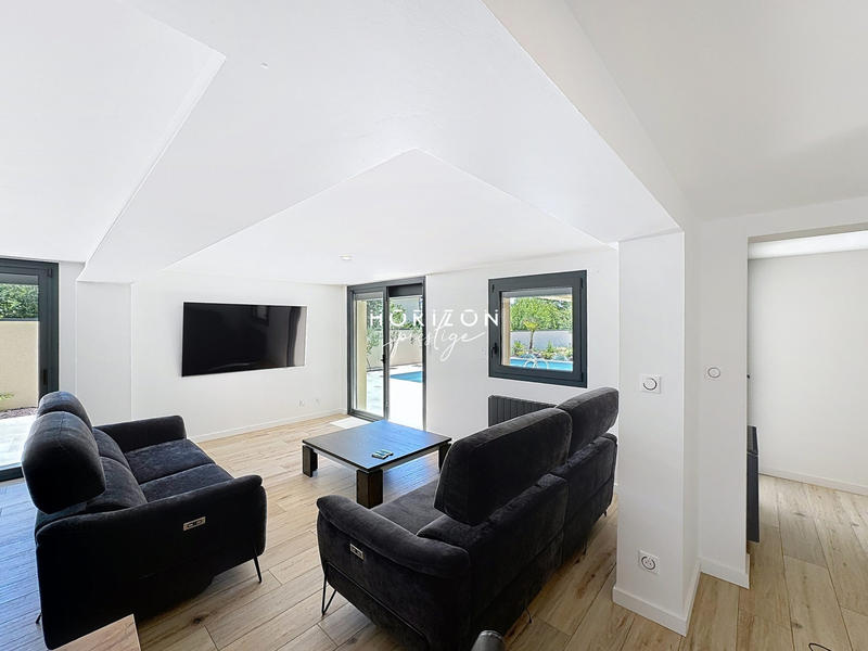 Maison ancienne - 200 m² - 7 pièces