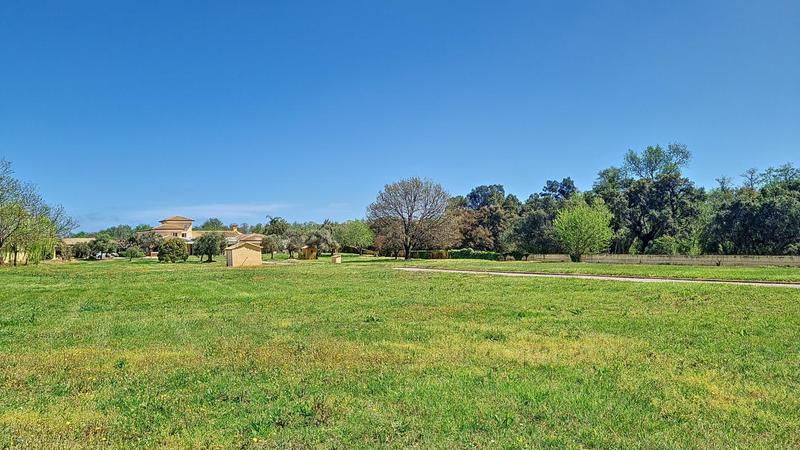 Propriété - 420 m² - 9 pièces