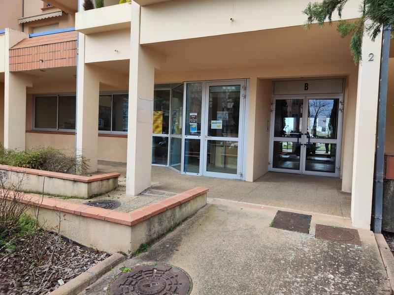 Local commercial - 135 m² - 5 pièces