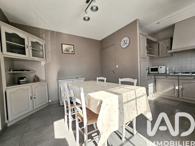 Maison - 121 m² - 5 pièces