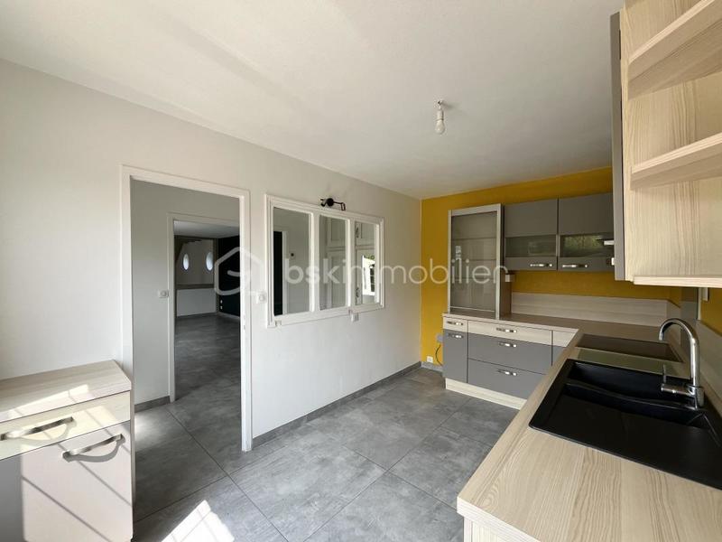 Maison - 157 m² - 4 pièces